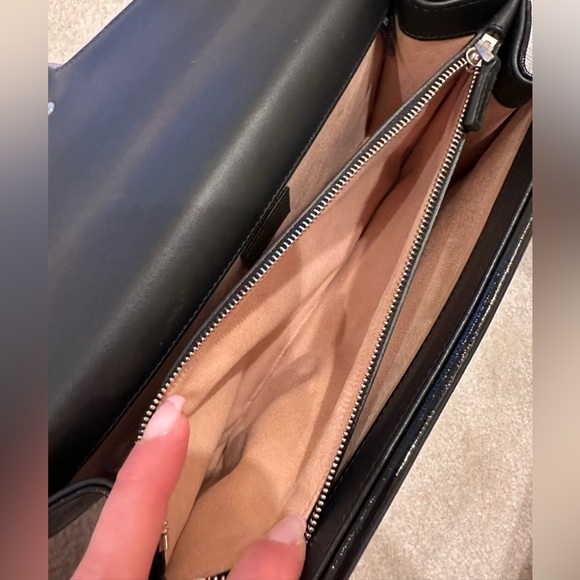 Gucci GG Logo Velvet Dionysus Shoulder Bag - Picture 12 of 14